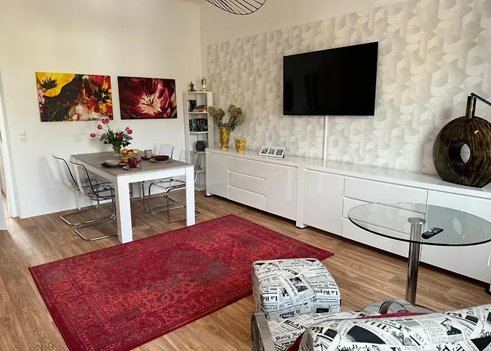 Im Elbtal Dresden, Meissen, Moritzburg * Weinboehla